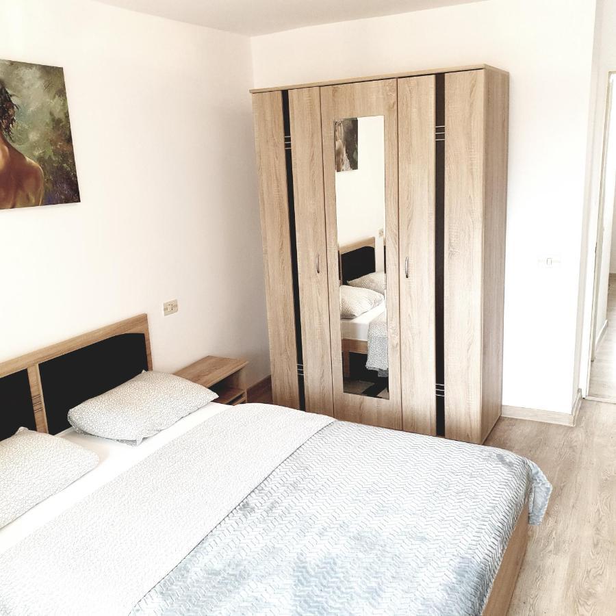 Apartament Carolina Parc Алба-Юлия Экстерьер фото