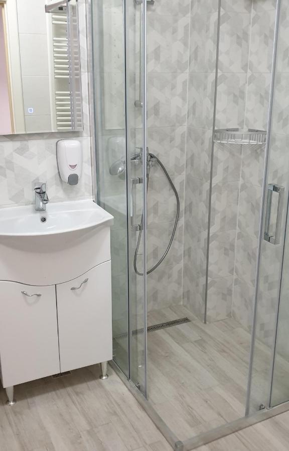 Apartament Carolina Parc Алба-Юлия Экстерьер фото