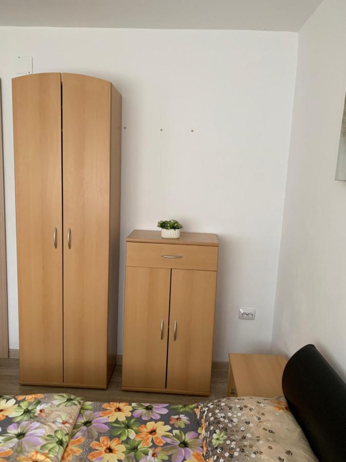 Apartament Carolina Parc Алба-Юлия Экстерьер фото