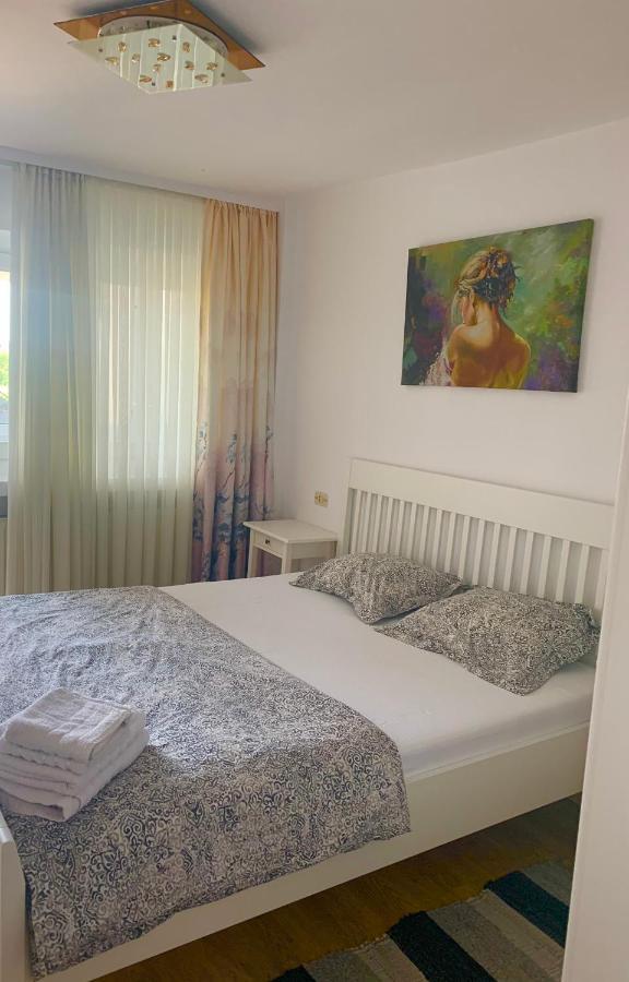 Apartament Carolina Parc Алба-Юлия Экстерьер фото